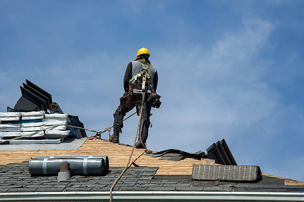 Professional Roofing technician working in Carson, CA